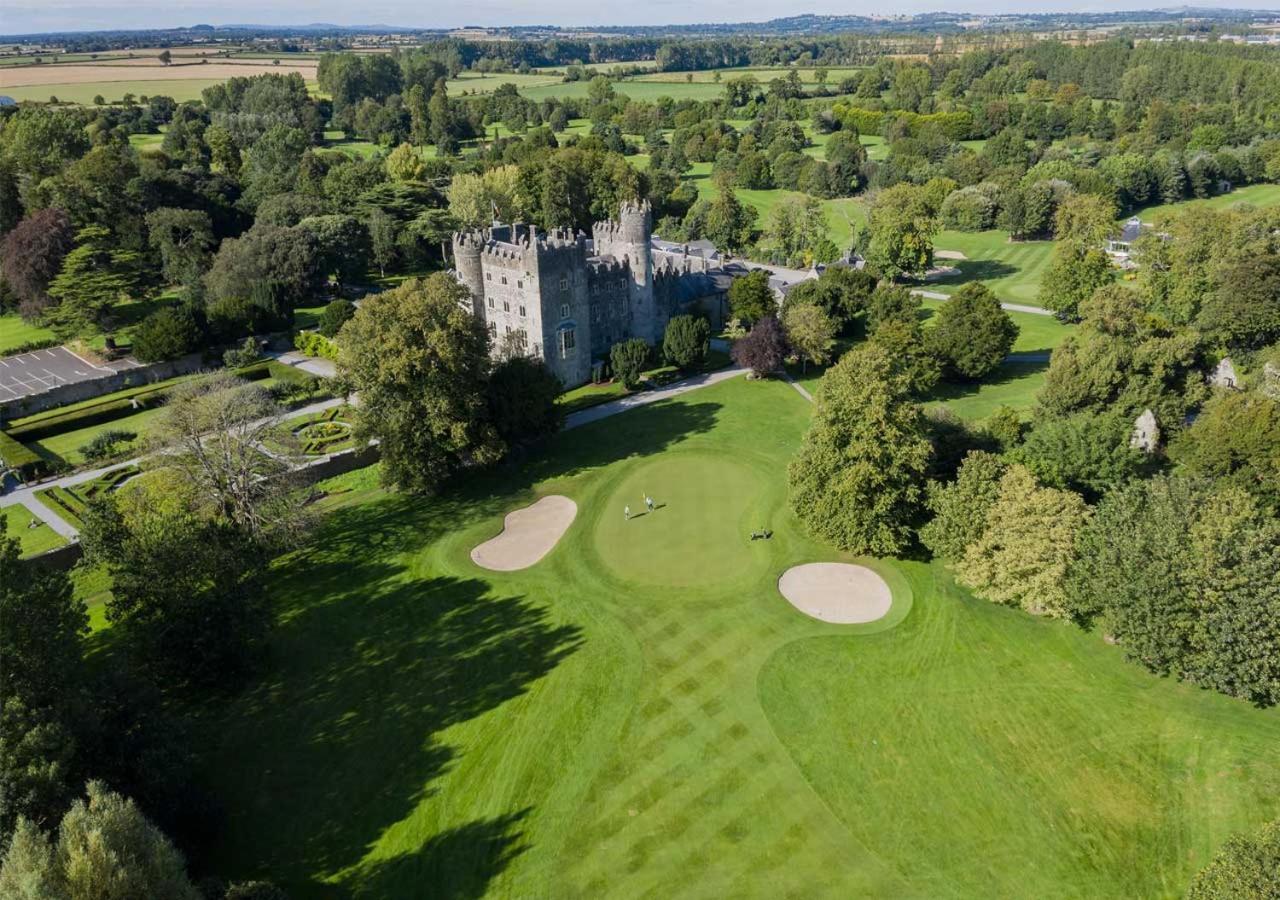 The Lodges At Kilkea Castle Bagian luar foto